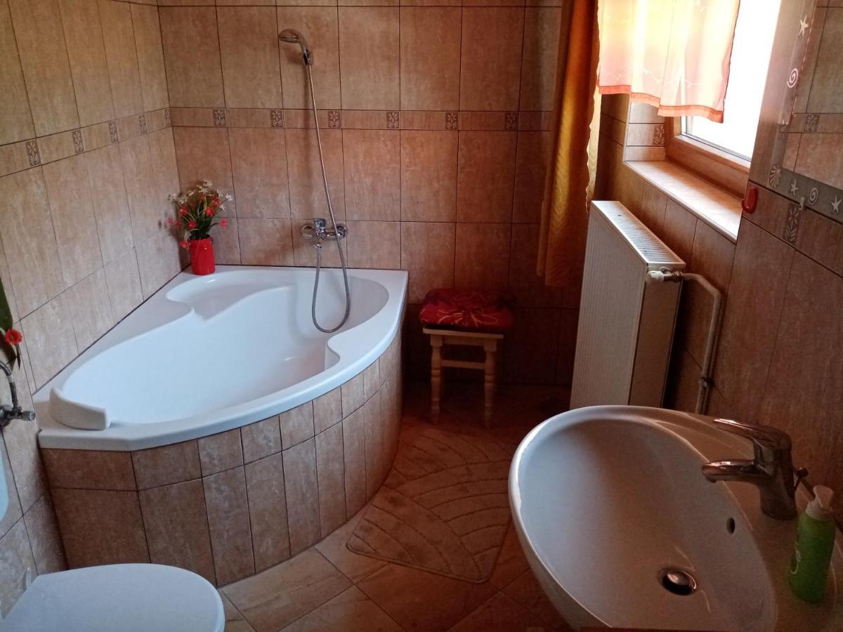 Jazmin-Szieszta Apartmanhaz Balatonfuered Exterior photo